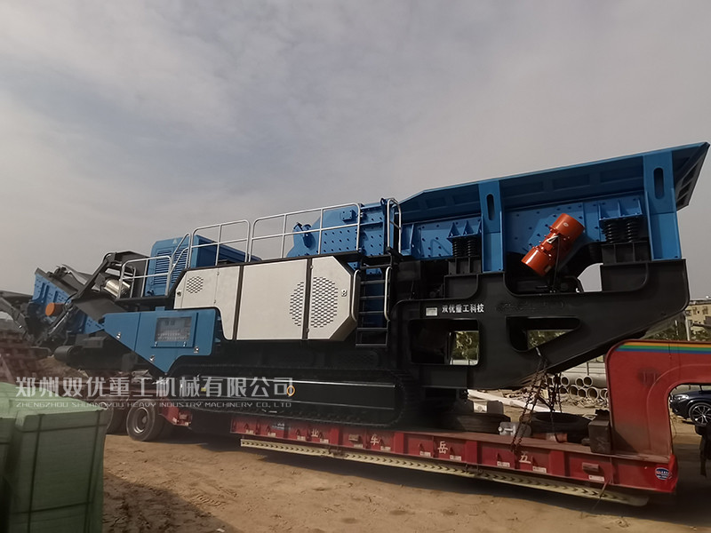 湖北宜昌移动破碎站作业12个小时生产近3000吨新型环保材
